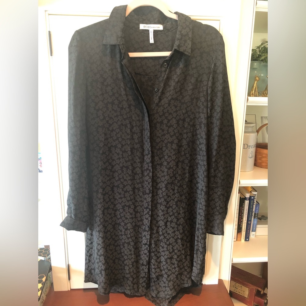 BCBG shift dress